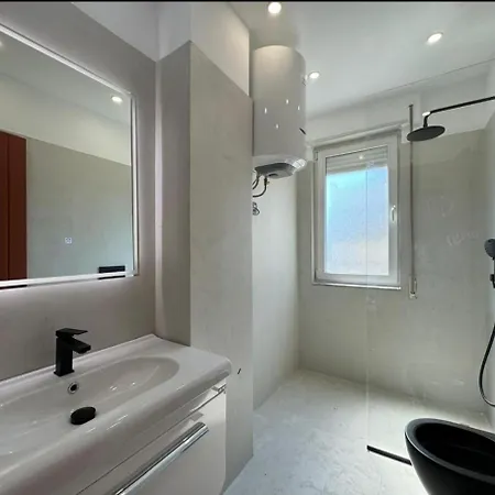 Botanic View Apartment Tirana